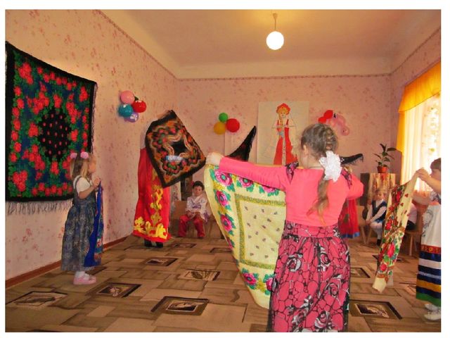 Презентация "Праздник русского платка"