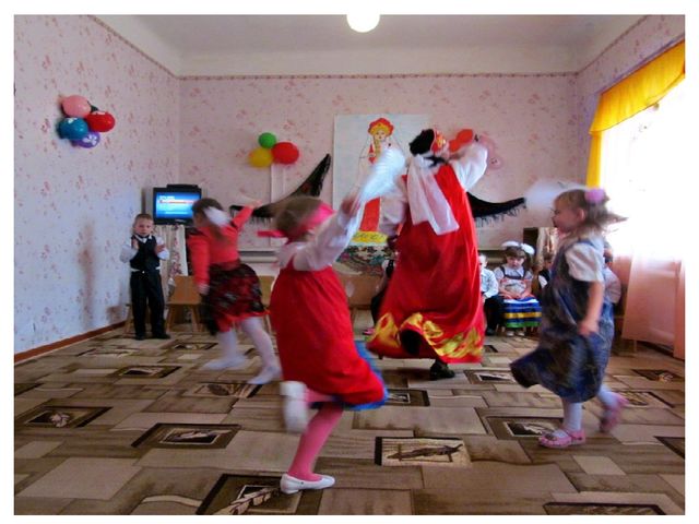 Презентация "Праздник русского платка"