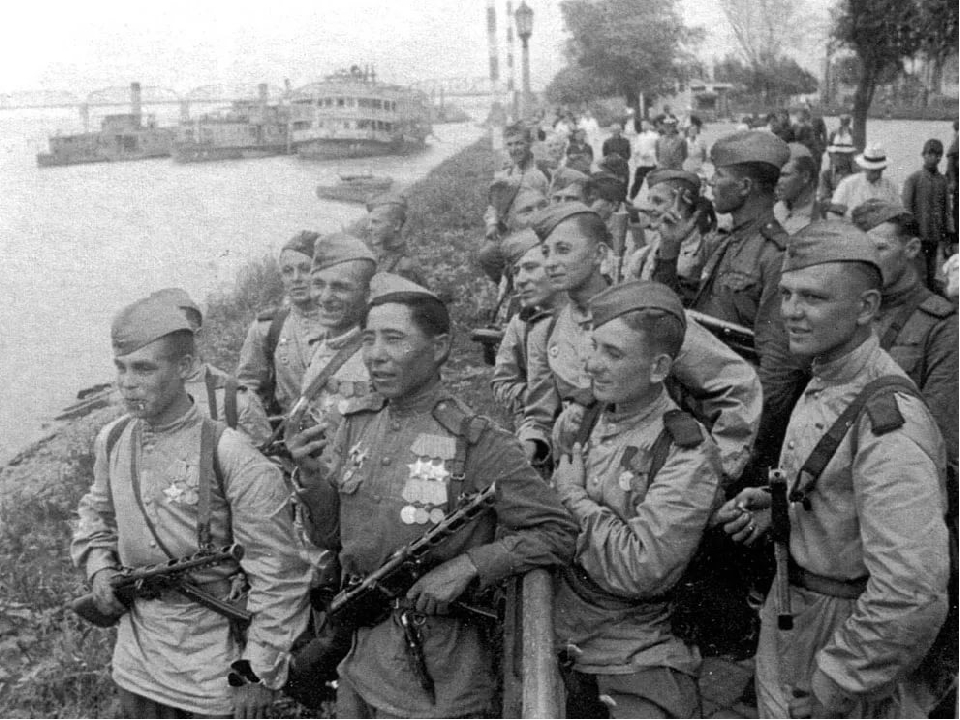 Фоторепортаж праздника,посвященного Дню Победы