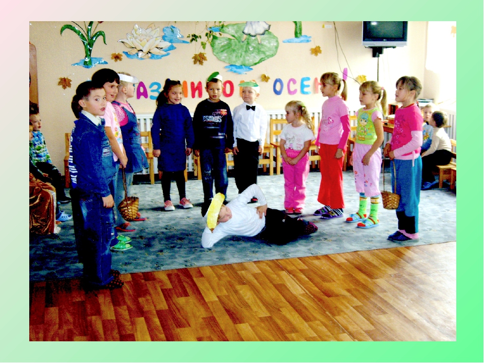 Презентация на тему "Дошкольная группа Капелька"