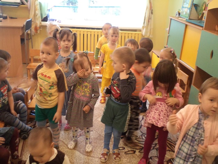 Презентация на выпускной в детском саду в стиле Оскар"