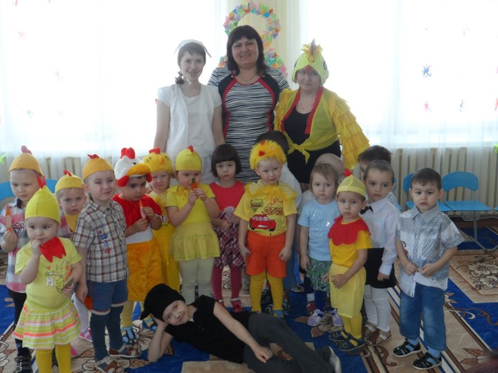 Презентация на выпускной в детском саду в стиле Оскар"