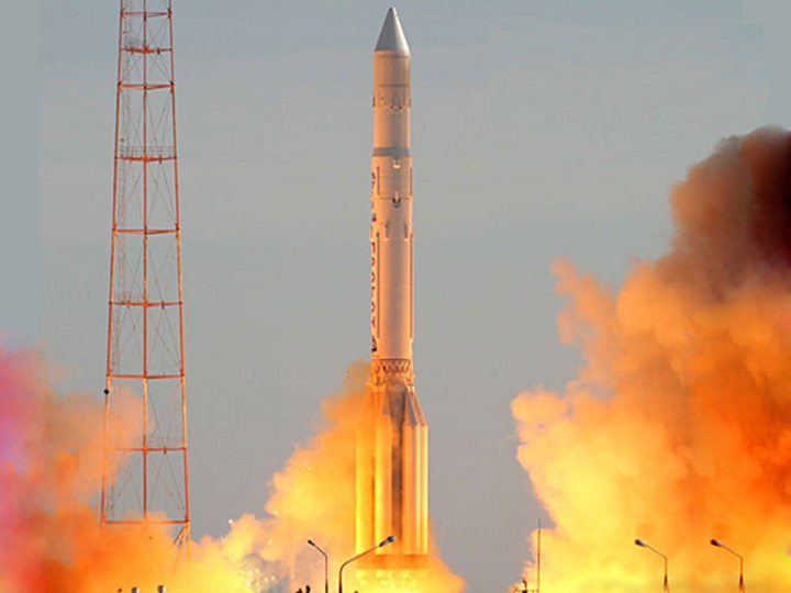 Презентация на тему "Космос"