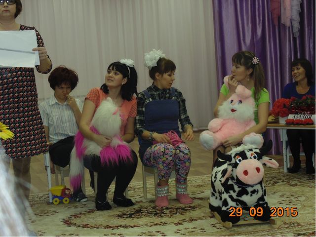 Презентация родительскому собранию " Как мы живем в нашем детском саду"