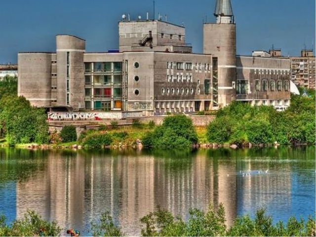 Знакомство с символами города Мурманск (занятие - презентация)