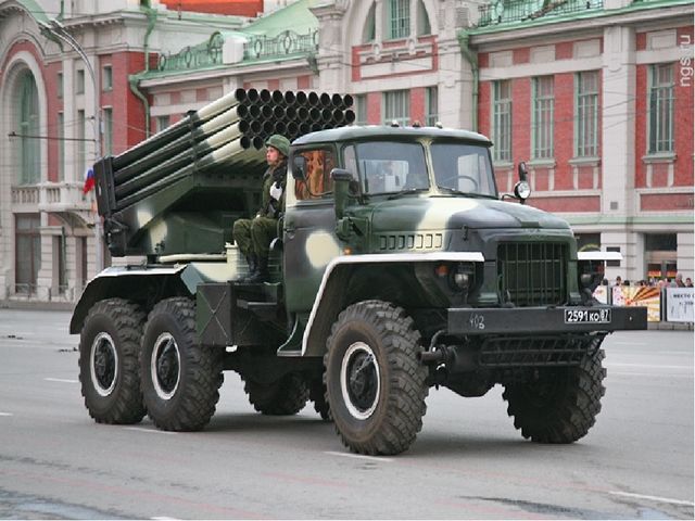Презентация к ООД по легоконструированию "Парад военной техники "Катюши"