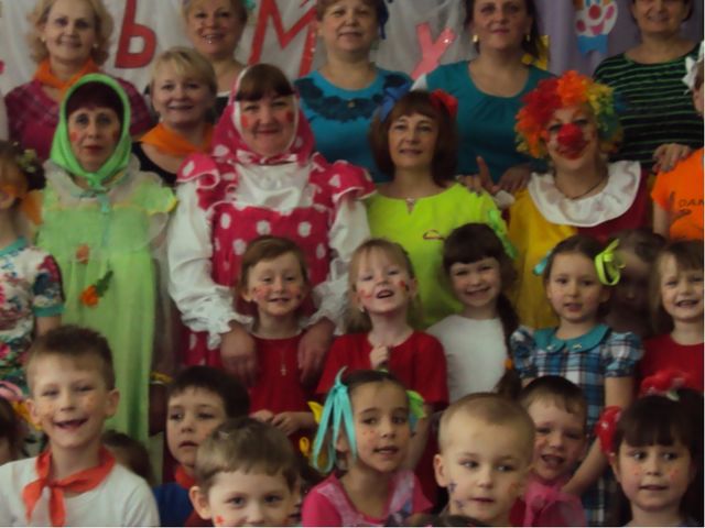 Презентация по работе с родителями "Живой треугольник".