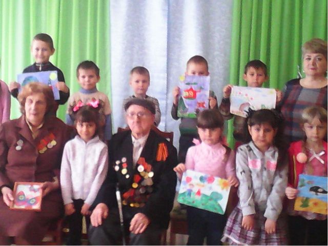 Презентация к празднику 9 мая "День Победы"