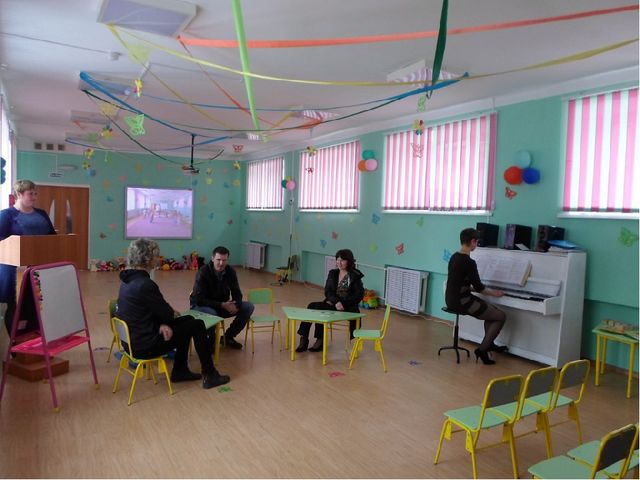 Презентация по теме Инновационные подходы к музыкальному воспитанию дошкольников в условиях введения ФГОС ДО