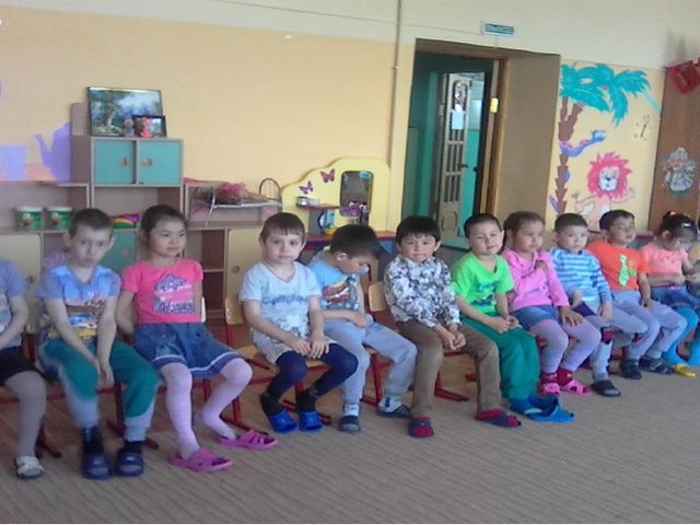 Презентация по теме "Использование ИКТ в ДОУ"
