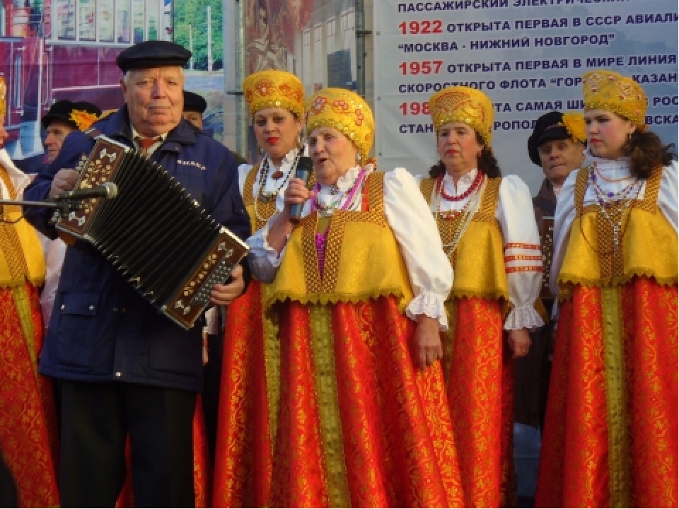 Презентация к тематическому занятию: " Россия - родина моя"