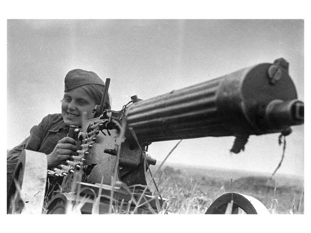 Презентация к проекту" Во имя жизни", посвященному 70-летию великой Победы.
