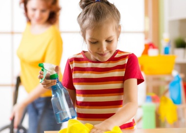 Как мотивировать ребенка помогать по дому - 7 советов детского психолога